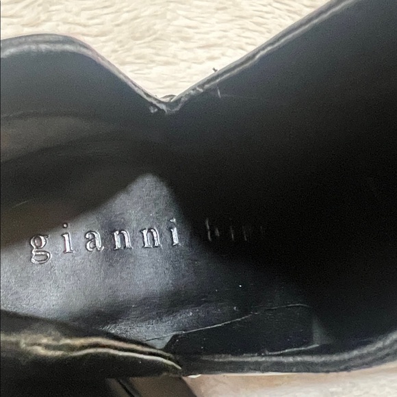 Gianni Bini Black Ankle Booties - Picture 2 of 4